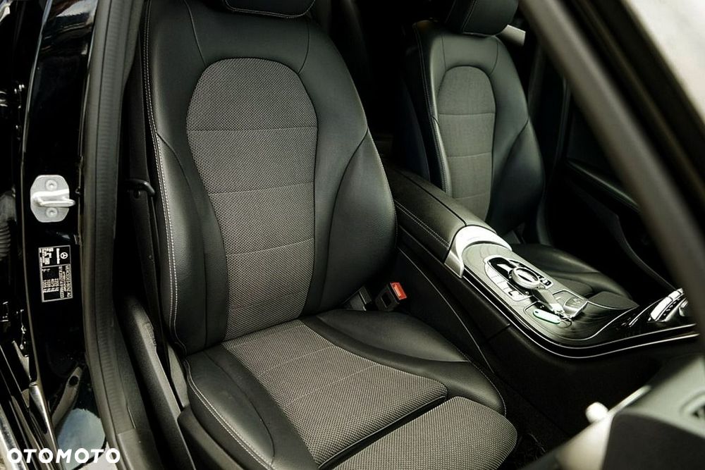 Mercedes-Benz Klasa C 220 d 9G-TRONIC Avantgarde - 25