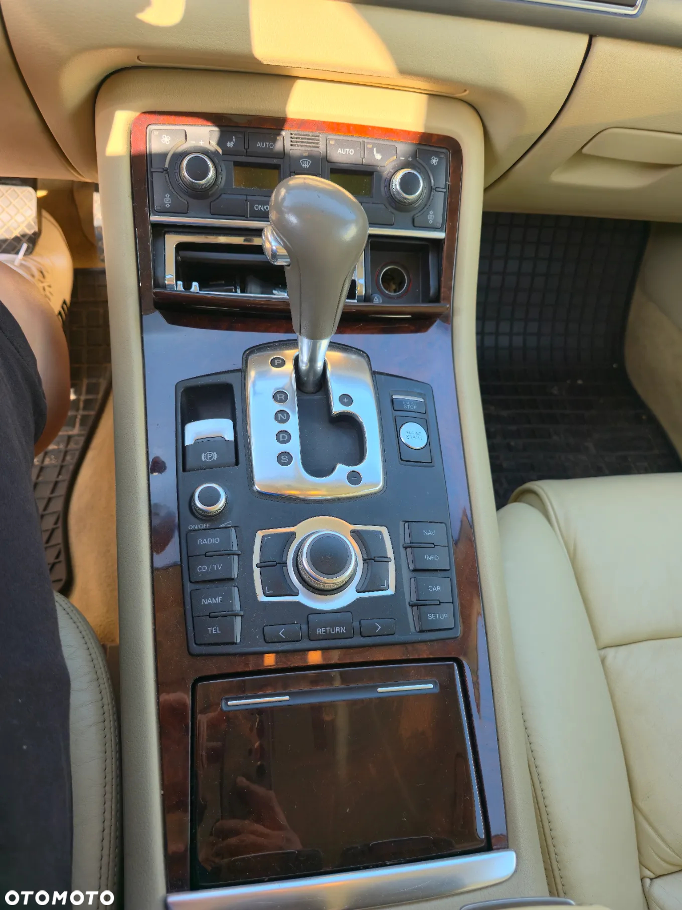Audi A8 3.0 TDI Quattro - 26