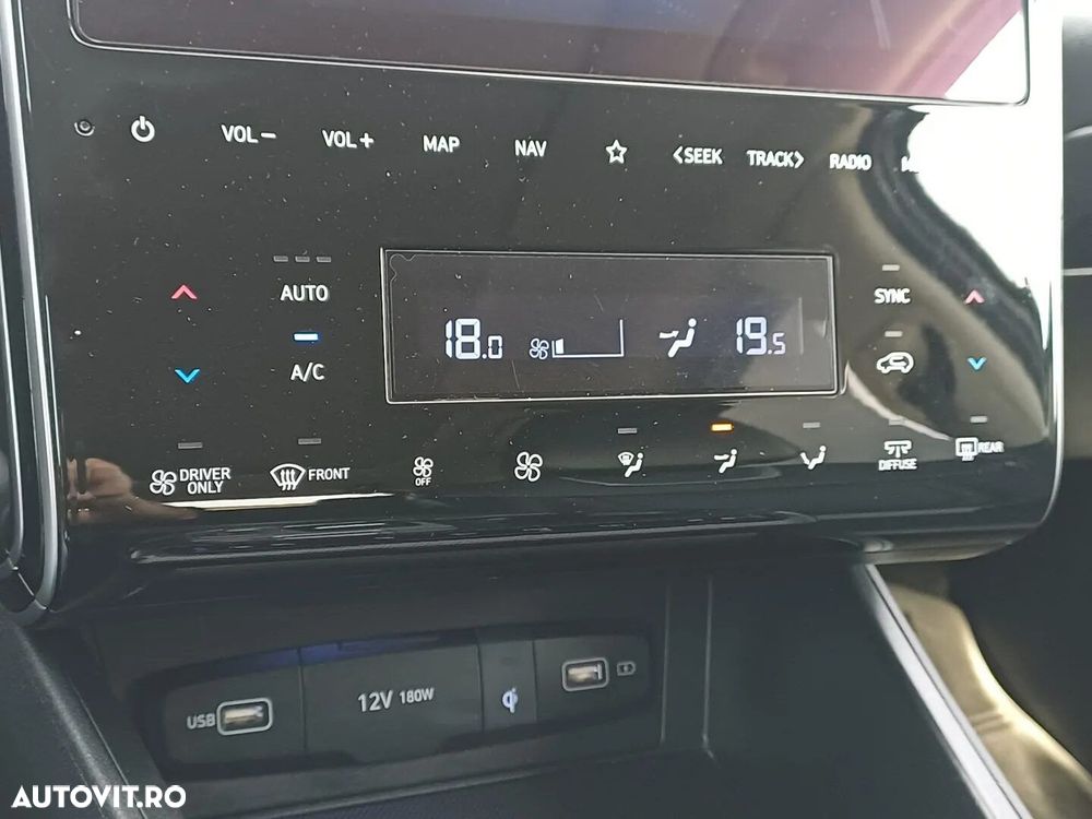 Hyundai Tucson HEV 1.6 l 230 CP 4WD 6AT Luxury - 27