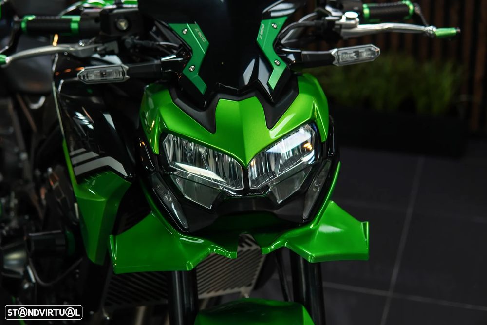 Kawasaki ZR 900 Akrapovic Full Titanium - 37