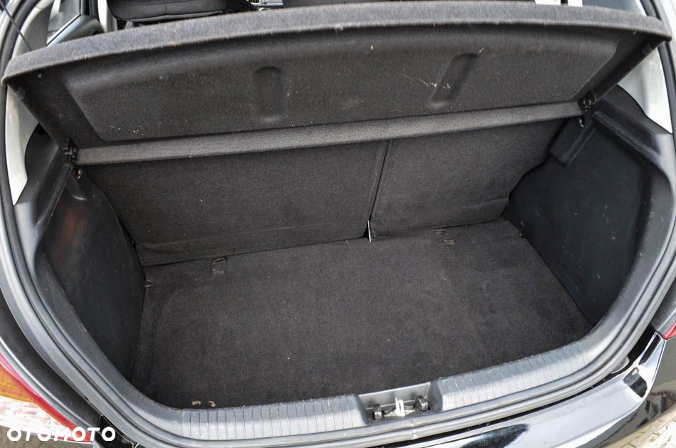 Hyundai i20 1.25 Comfort - 25