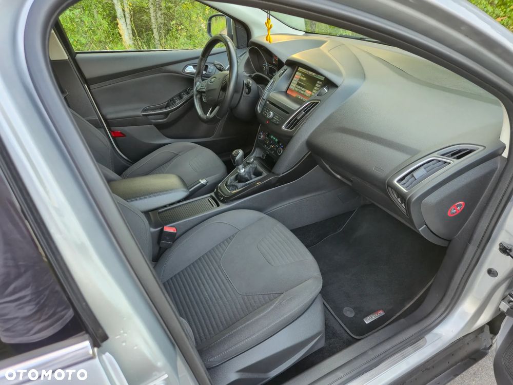 Ford Focus 1.6 TDCi Titanium - 5