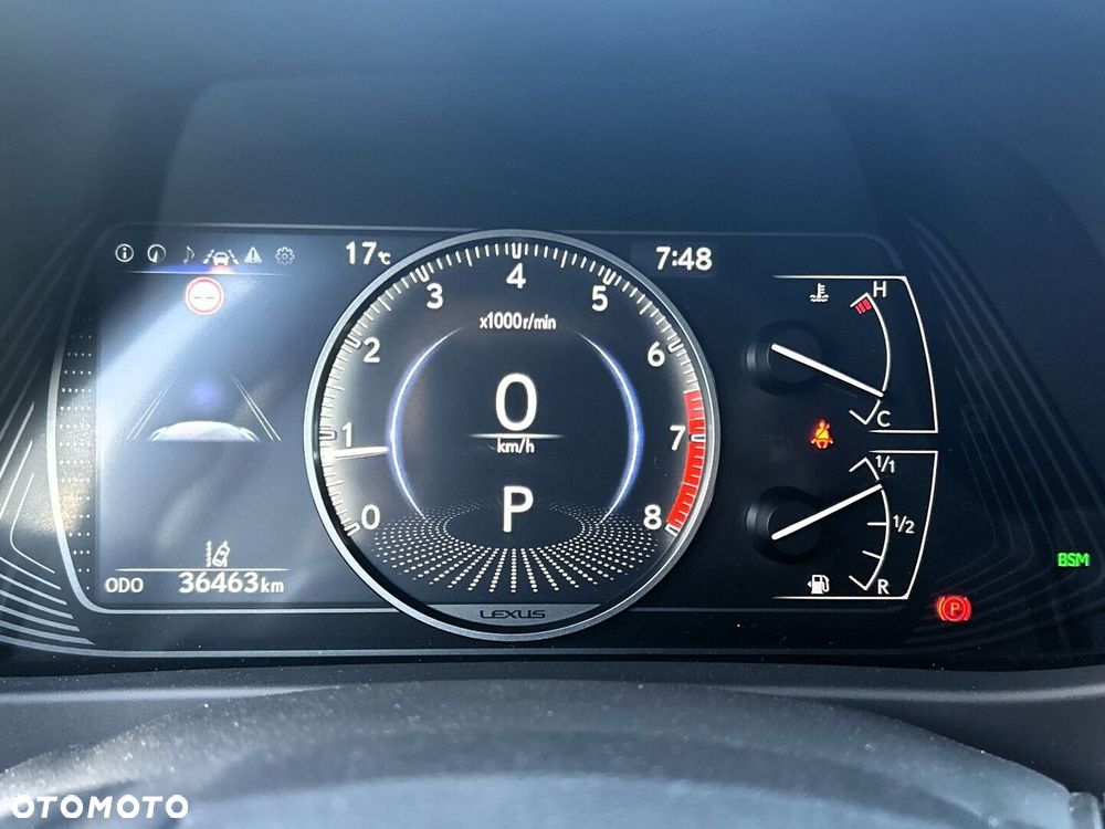 Lexus UX - 16