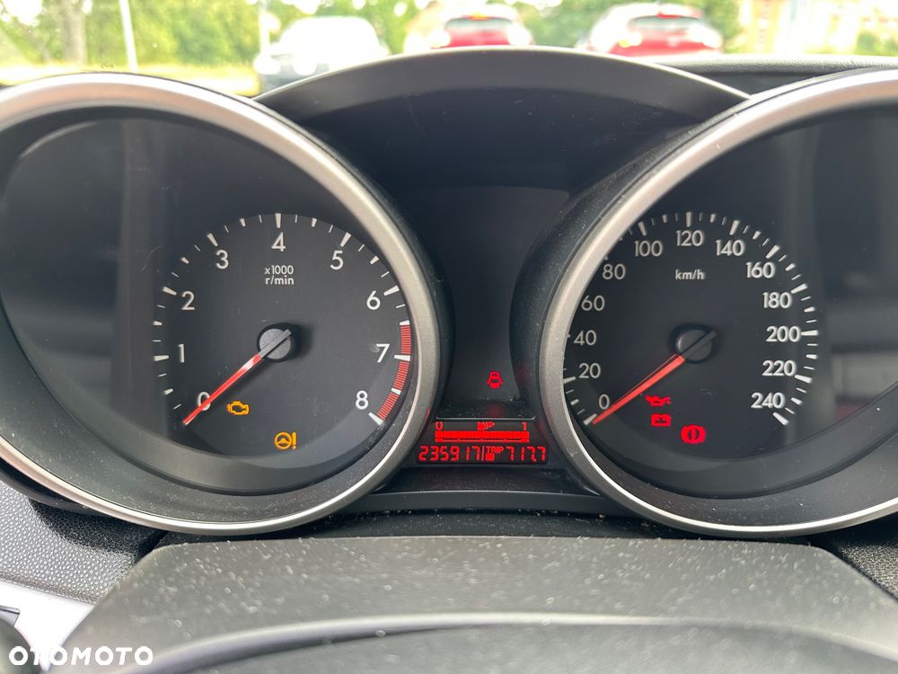 Mazda 3 1.6 Exclusive EU5 - 12