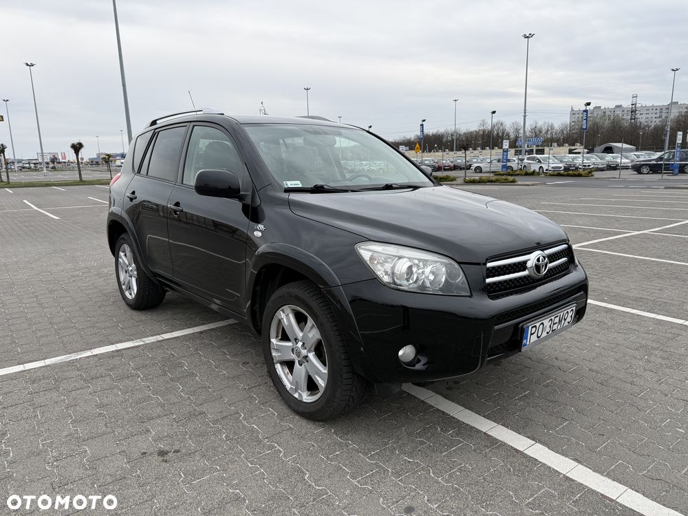 Toyota RAV4 2.2 D-CAT 4x4 Executive - 2