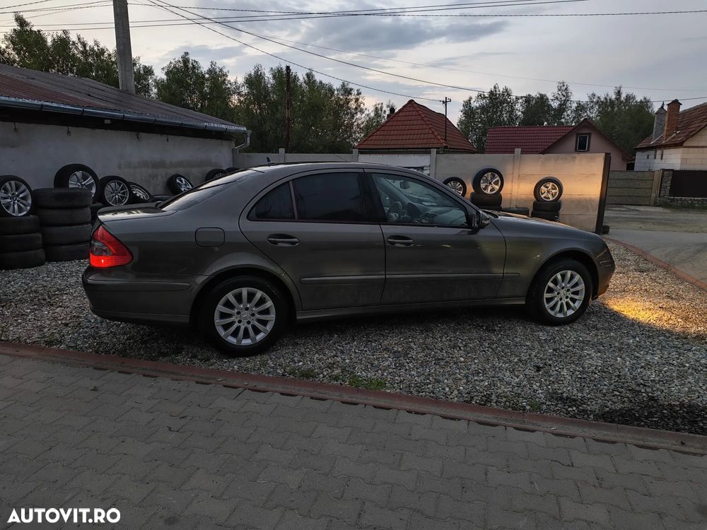 Mercedes-Benz E 220 CDI - 7