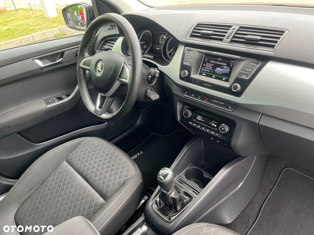 Skoda Fabia 1.2 TSI Edition - 24