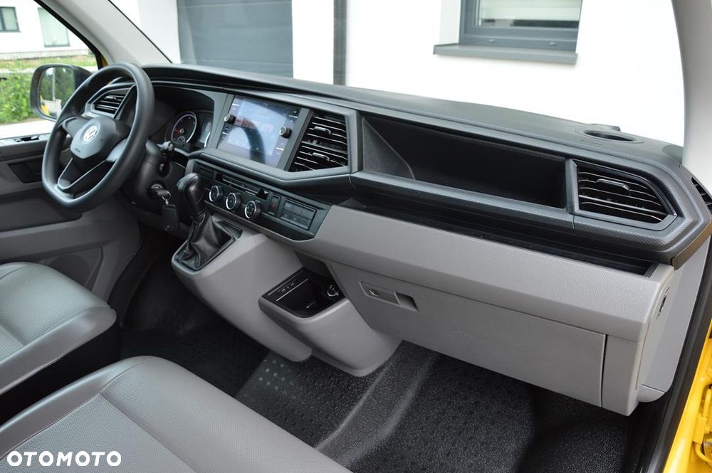 Volkswagen Transporter - 19