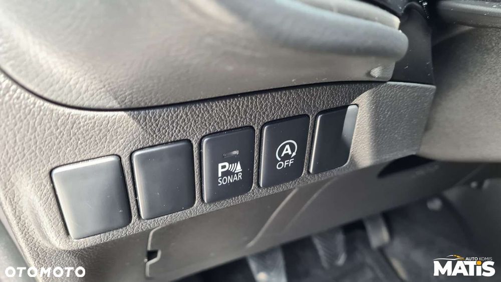 Mitsubishi Outlander - 30