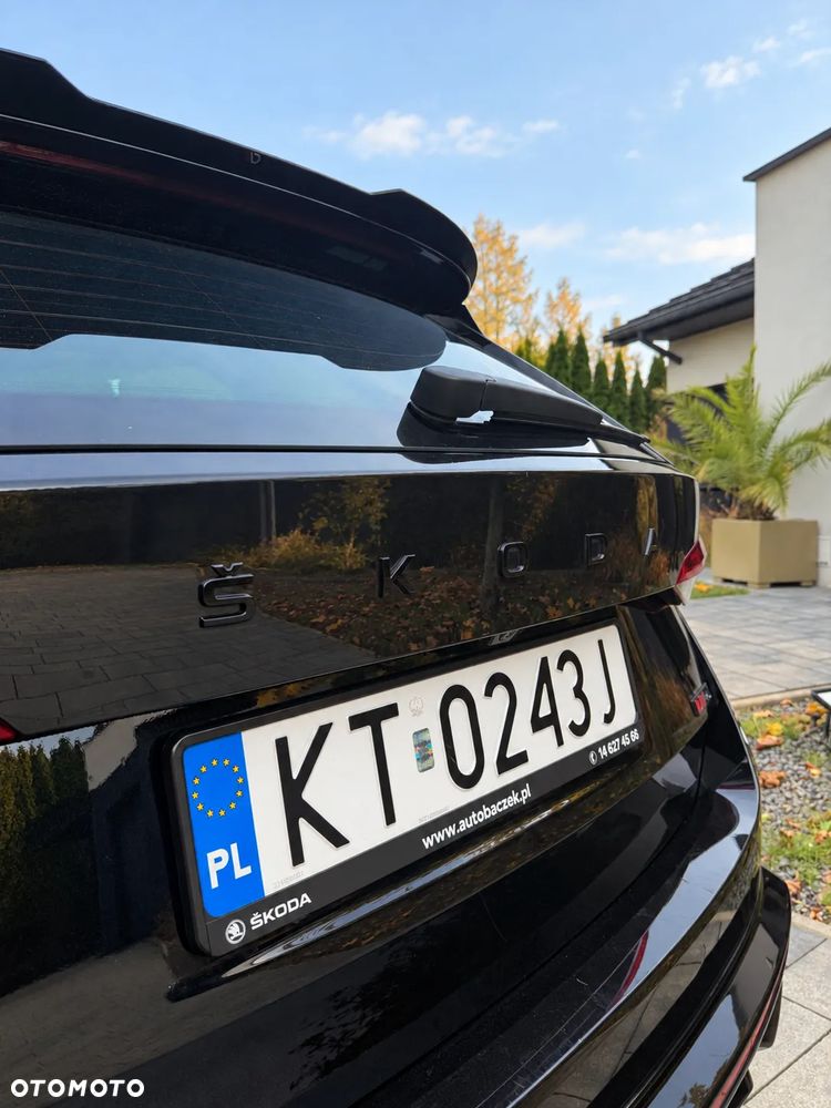 Skoda Octavia 2023 photo 3