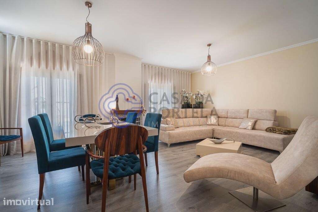 Moradia T4+1 Geminada — 1ª Linha da Praia, Vila Chã | Vista Mar e Anex - Grande imagem: 4/49