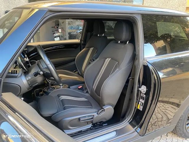 MINI 3 Portas Cooper SE Premium Classic - 13