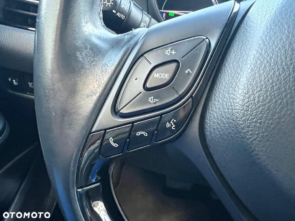 Toyota C-HR 1.8 Hybrid Business Edition - 18