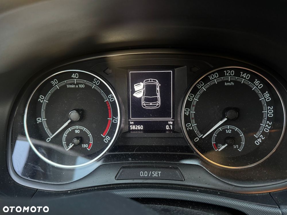 Skoda Fabia - 14