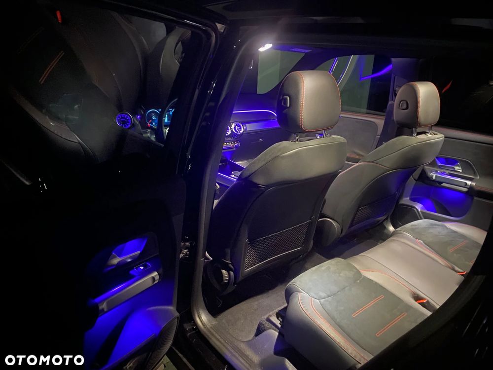 Mercedes-Benz GLB 200 d 8G-DCT AMG Line - 8