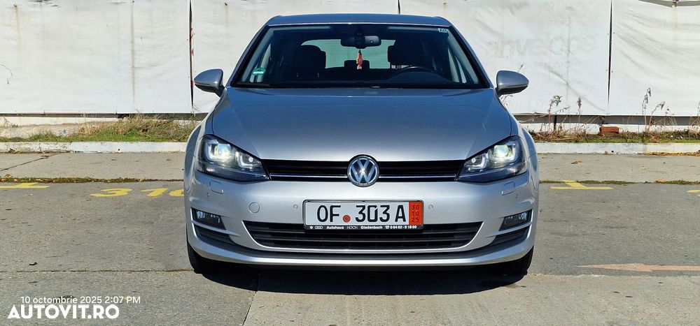 Volkswagen Golf 1.6 TDI BlueMotion Technology DPF Highline - 1