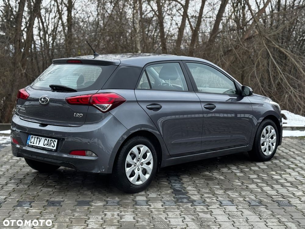 Hyundai i20 blue 1.2 Classic - 3