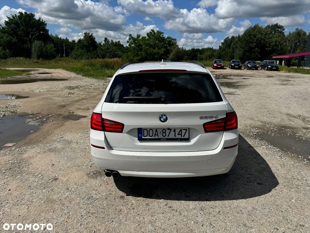 BMW Seria 5 525d - 3