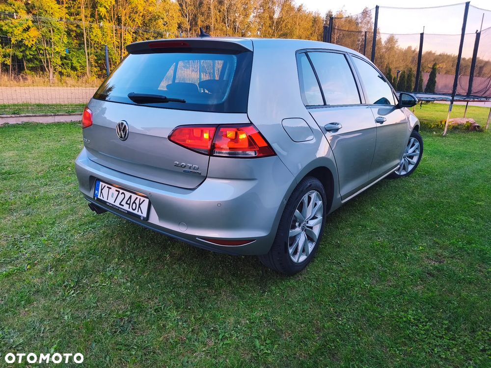 Volkswagen Golf - 5