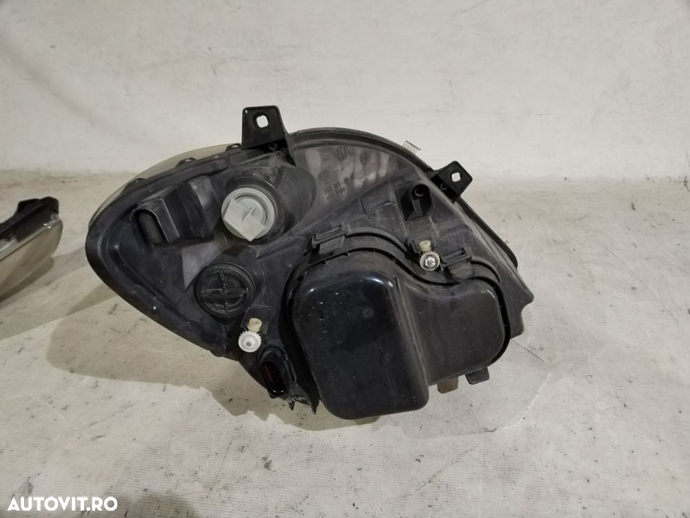 Far stanga, Mercedes Sprinter W906, 2007, 2008, 2009, 2010, 2011, 2012. - 6