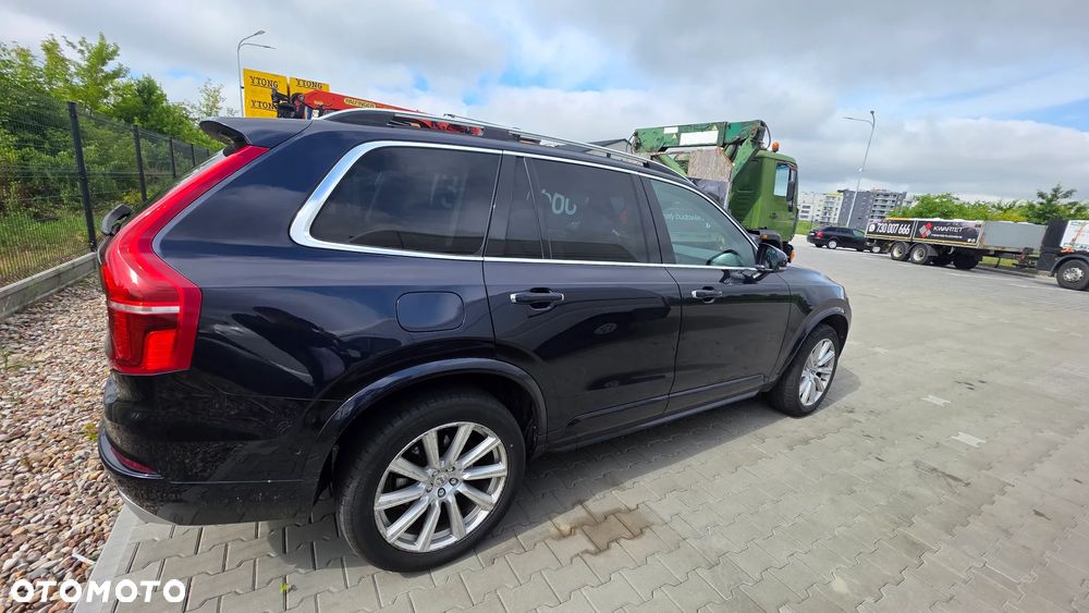 Volvo XC 90 - 3