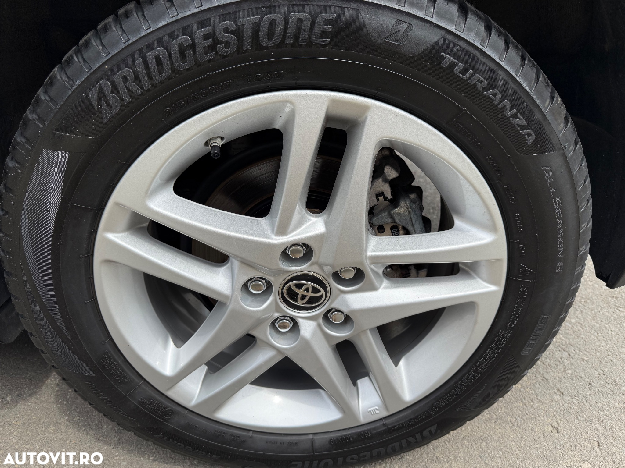Toyota C-HR Hybrid Business-Edition - 25