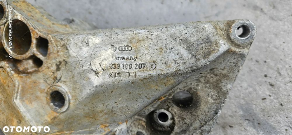 Łapa podpora silnika VW Golf IV 4 Audi A3 8L Bora 1,6 b 038199207J - 2