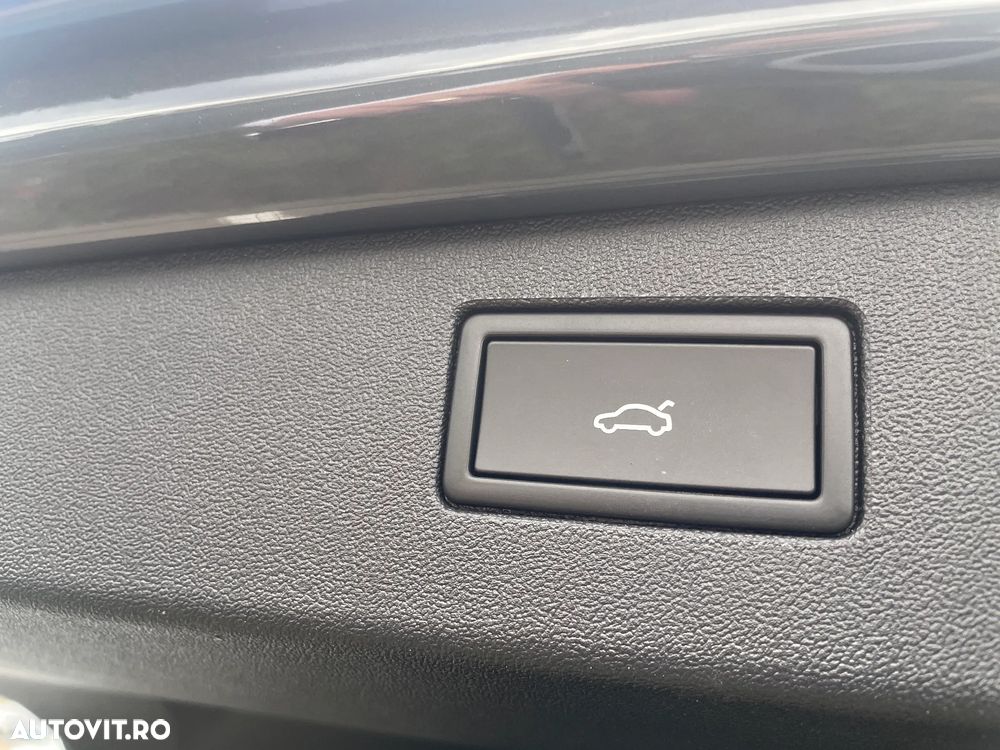 Volkswagen Tiguan - 28