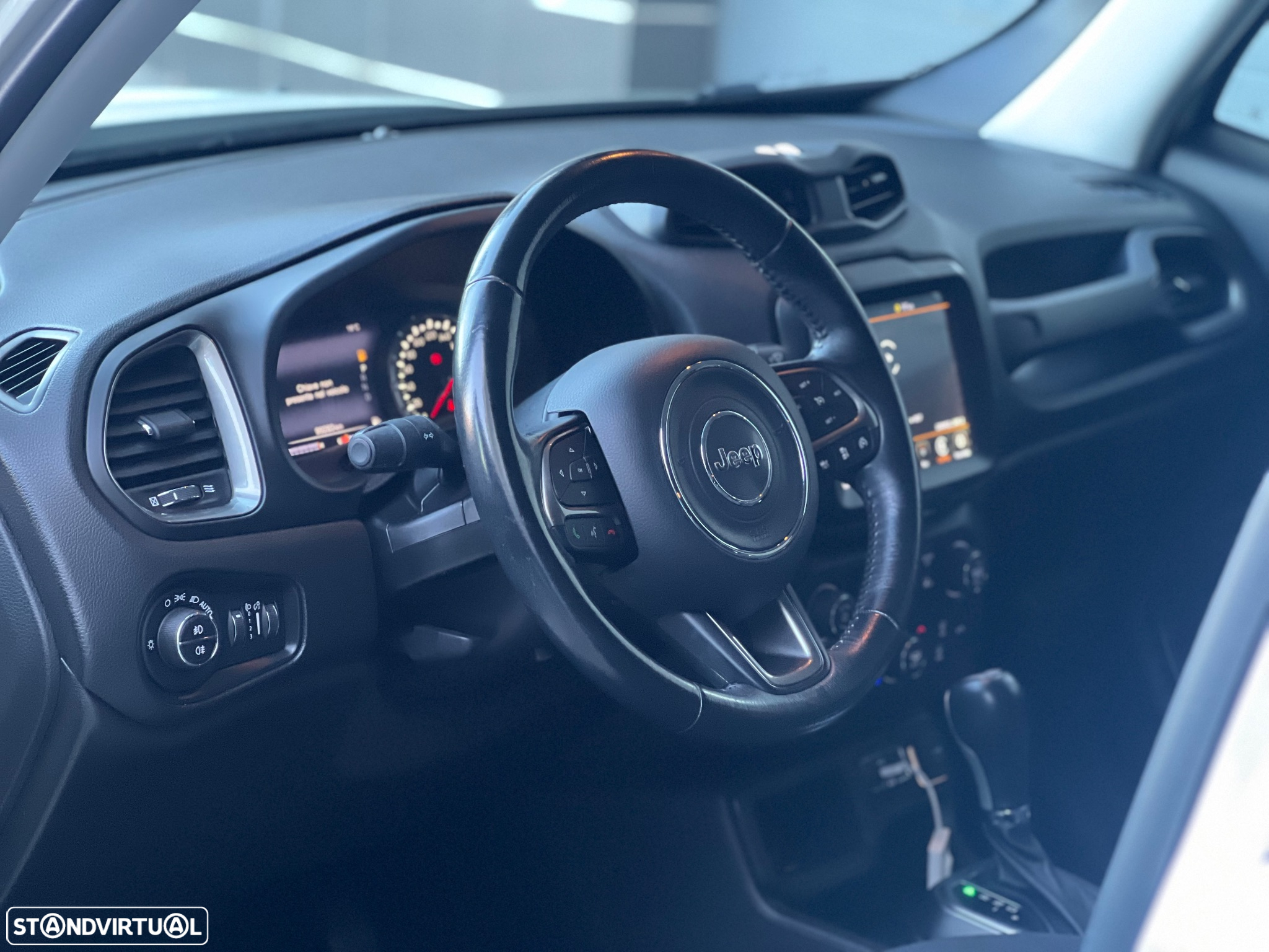 Jeep Renegade 1.6 MJD Limited S DCT - 8