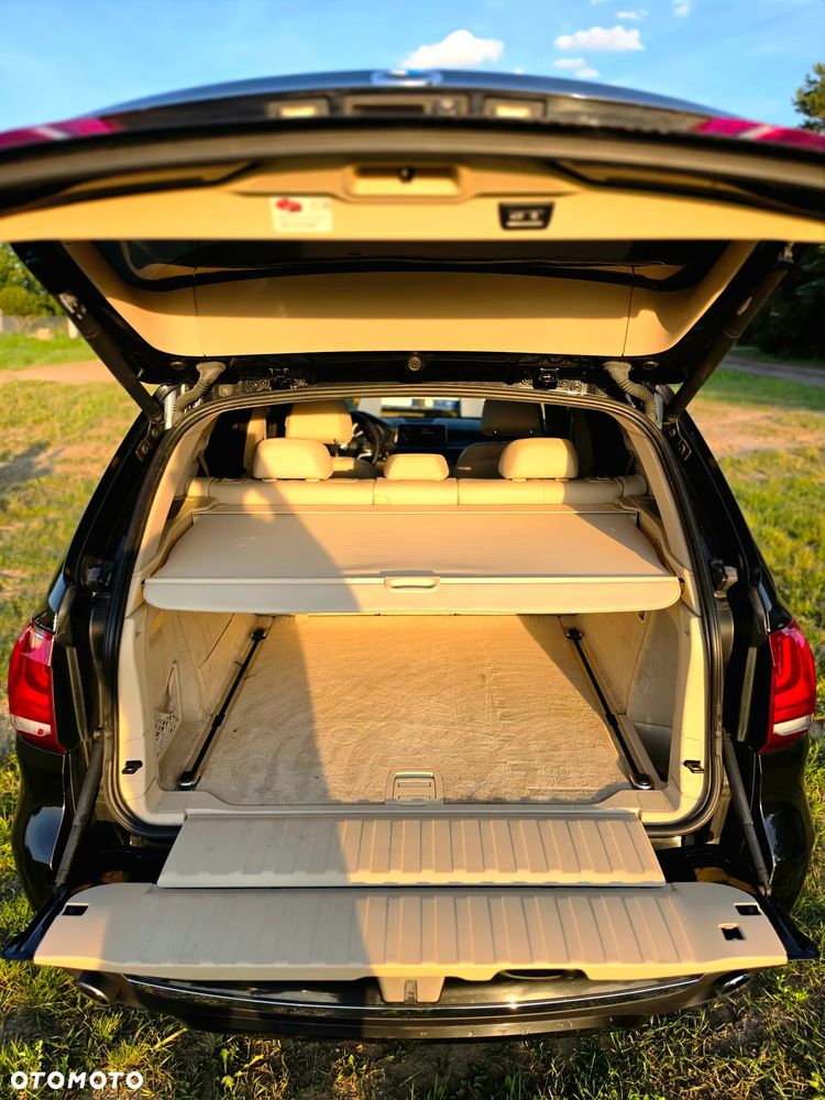 BMW X5 xDrive35i - 23