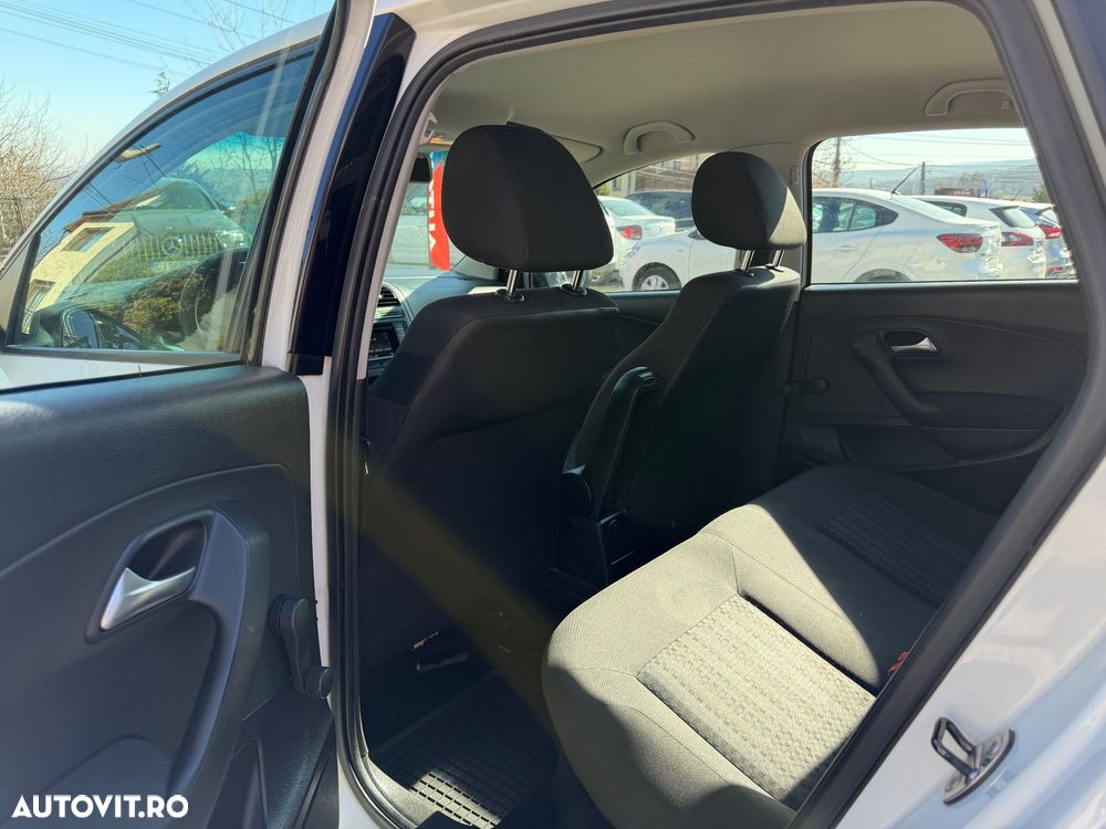 Volkswagen Polo - 5