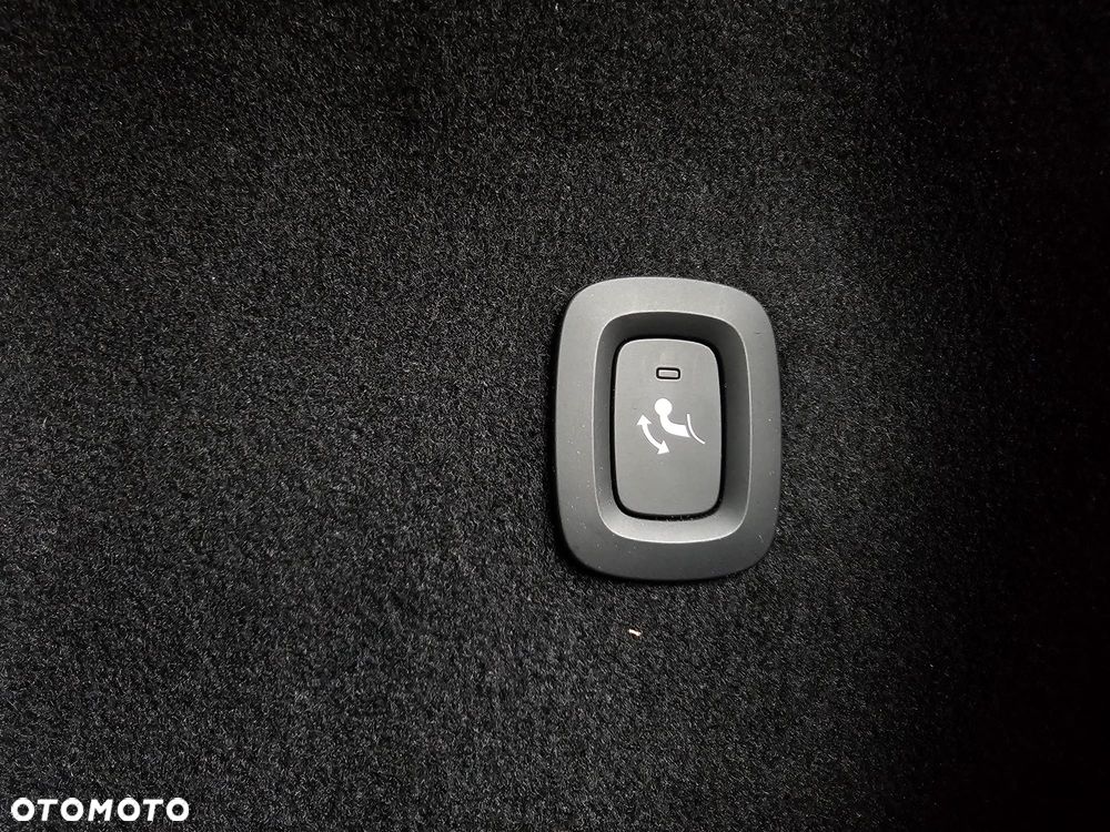 Volvo V60 D3 Momentum - 21