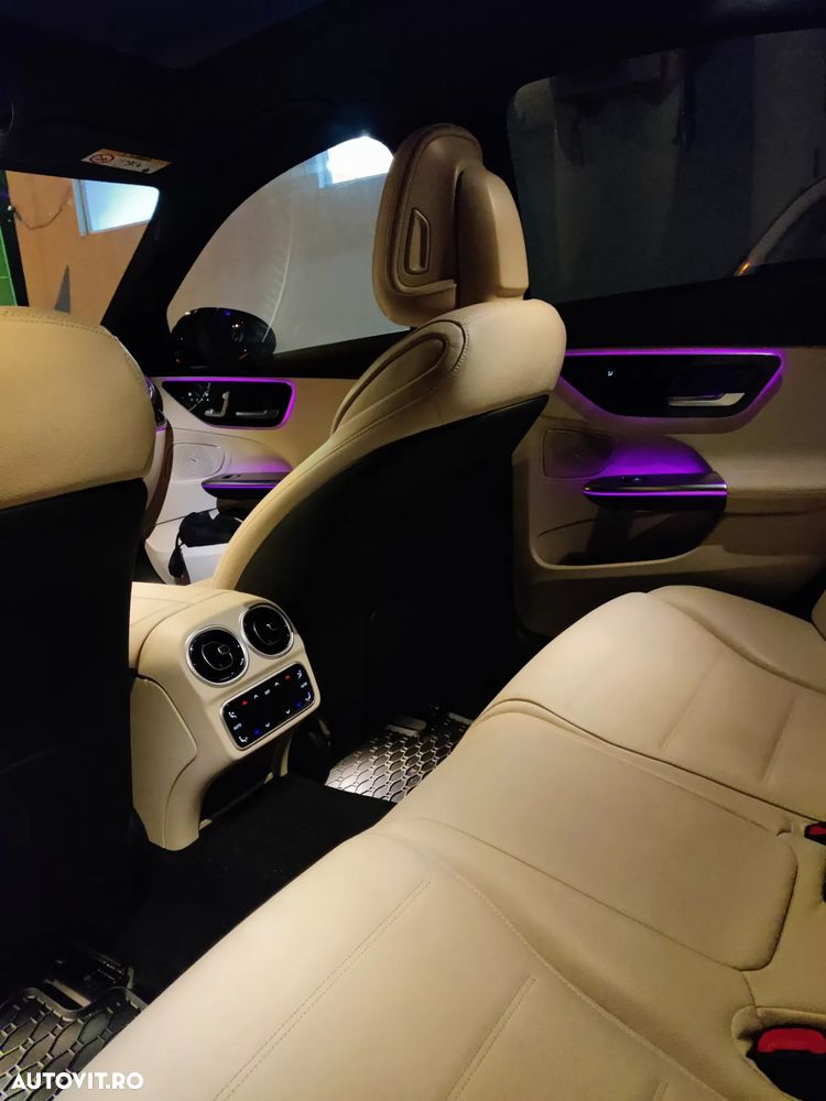 Mercedes-Benz C - 13