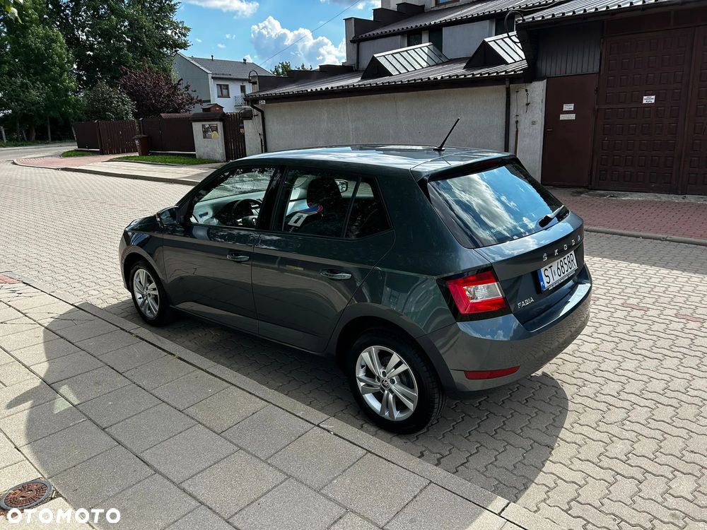 Skoda Fabia 1.0 Ambition - 10