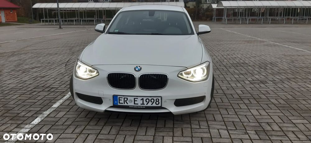 BMW Seria 1 116i Sport Line - 10