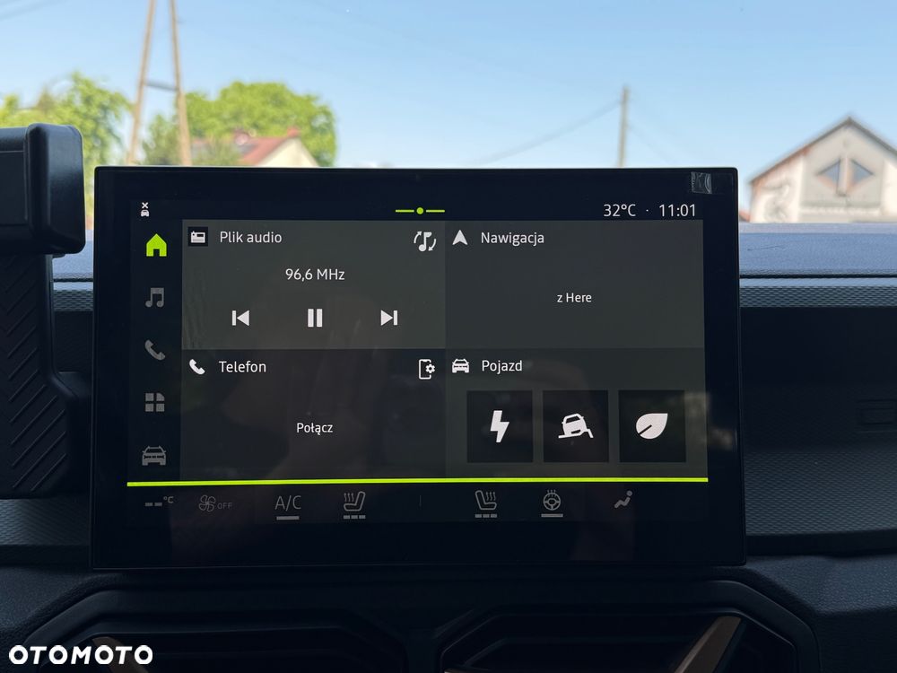 Dacia Duster 1.6 Full Hybrid 140 Extreme MMT - 17