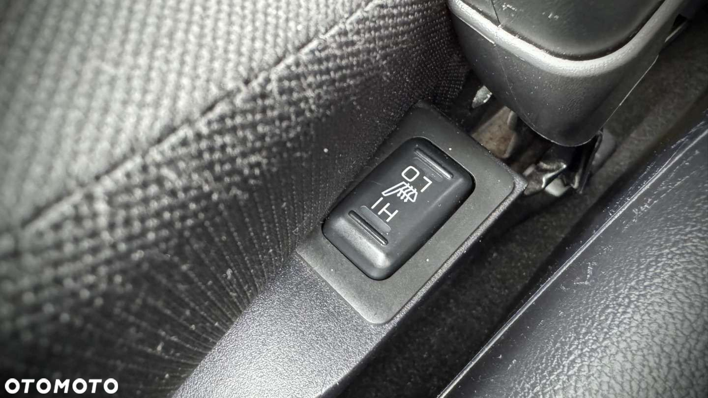 Mitsubishi ASX - 38
