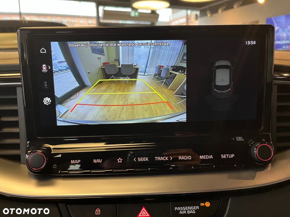 Kia XCeed 1.5 T-GDI Business Line DCT - 16