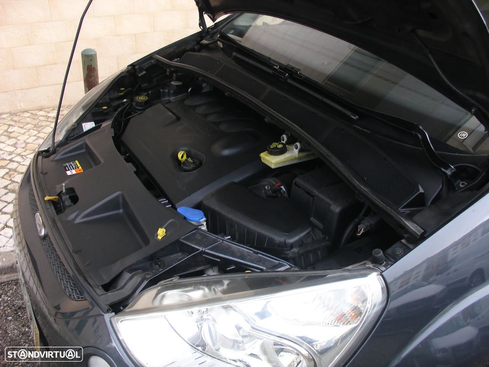 Ford S-Max 2.0 TDCi Titanium 7L - 24