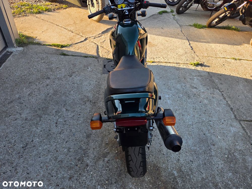 Kawasaki ER - 9