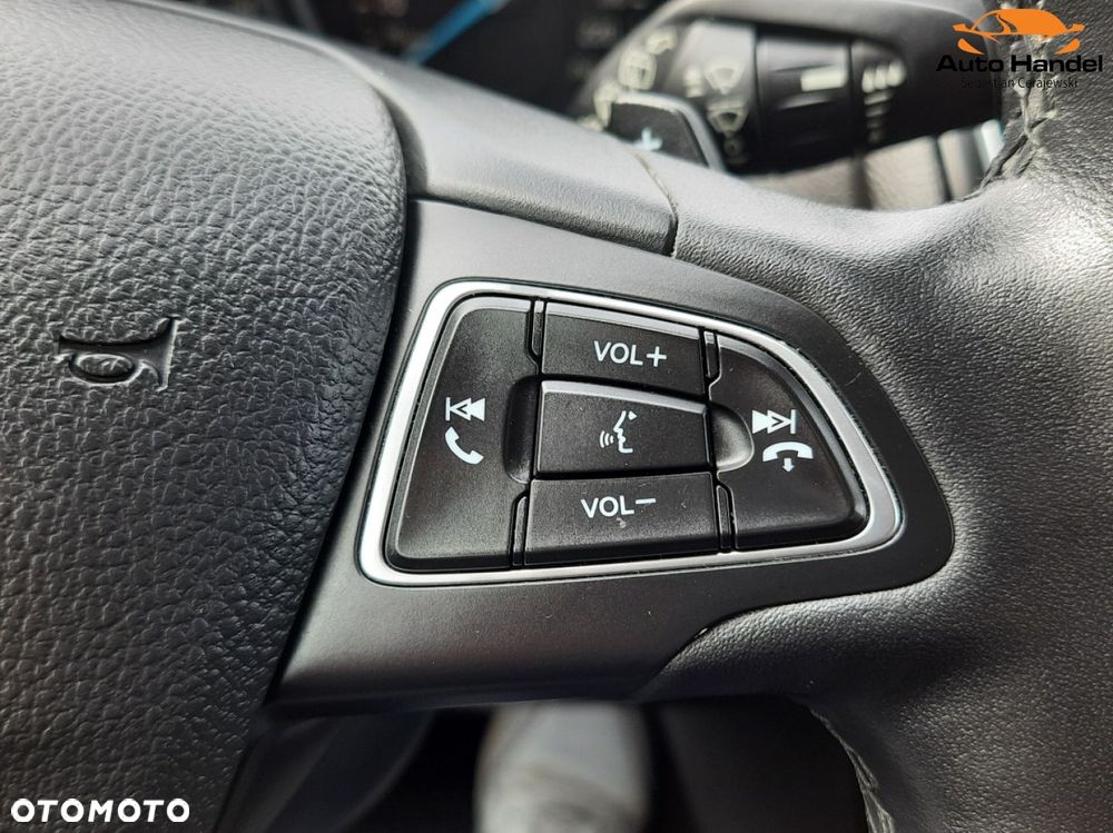 Ford Focus 1.5 EcoBoost STart-Stopp-System TITANIUM - 18