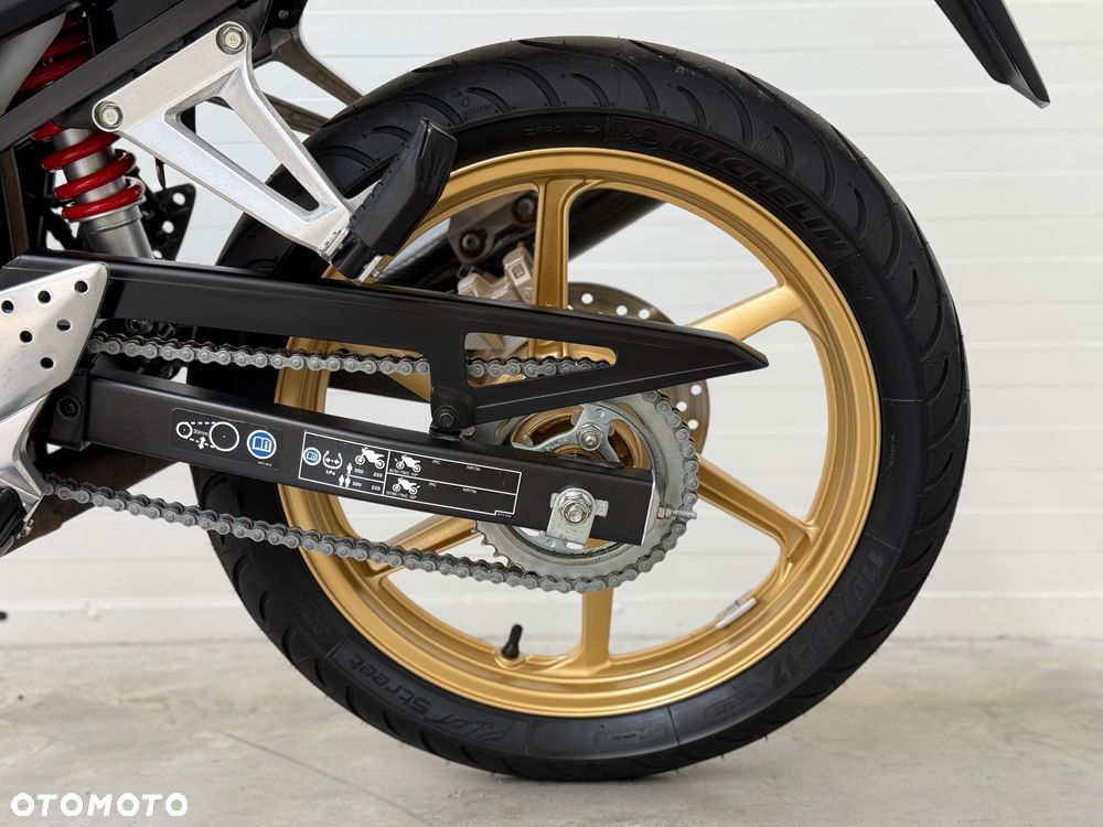 Honda CBR - 30