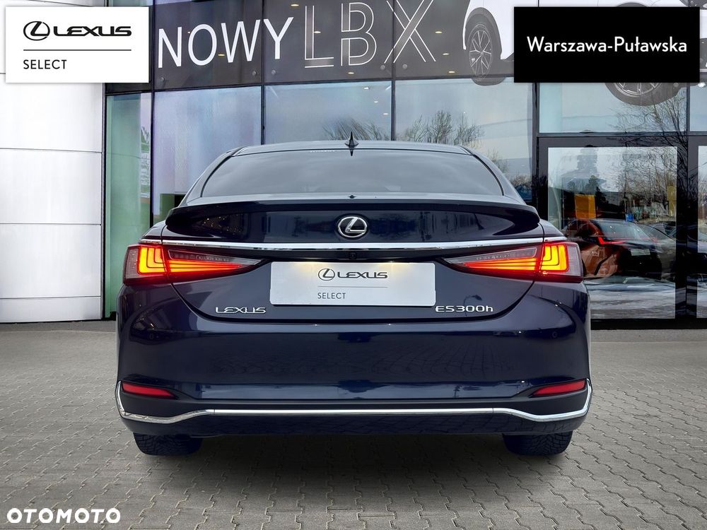 Lexus ES 300h Business Edition - 7