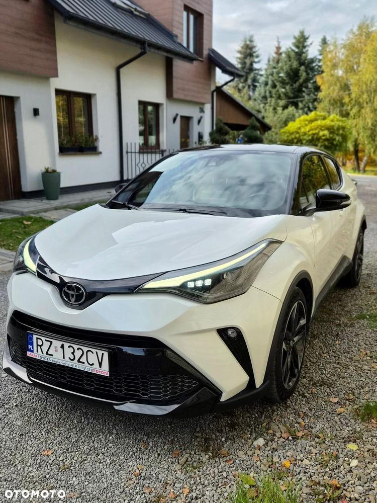 Toyota C-HR 2.0 Hybrid Executive - 11
