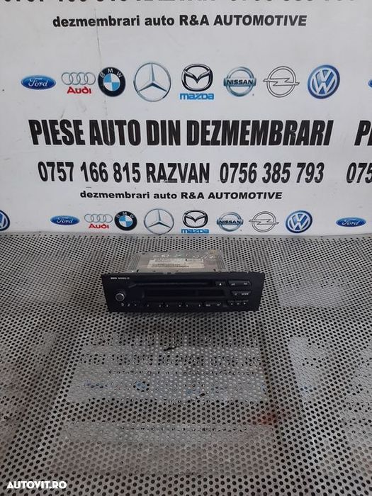 Radio Cd Bmw E90 E91 E92 E93 E87 E81 Cod 9229241 Display Ok Dezmembrez Bmw - 1