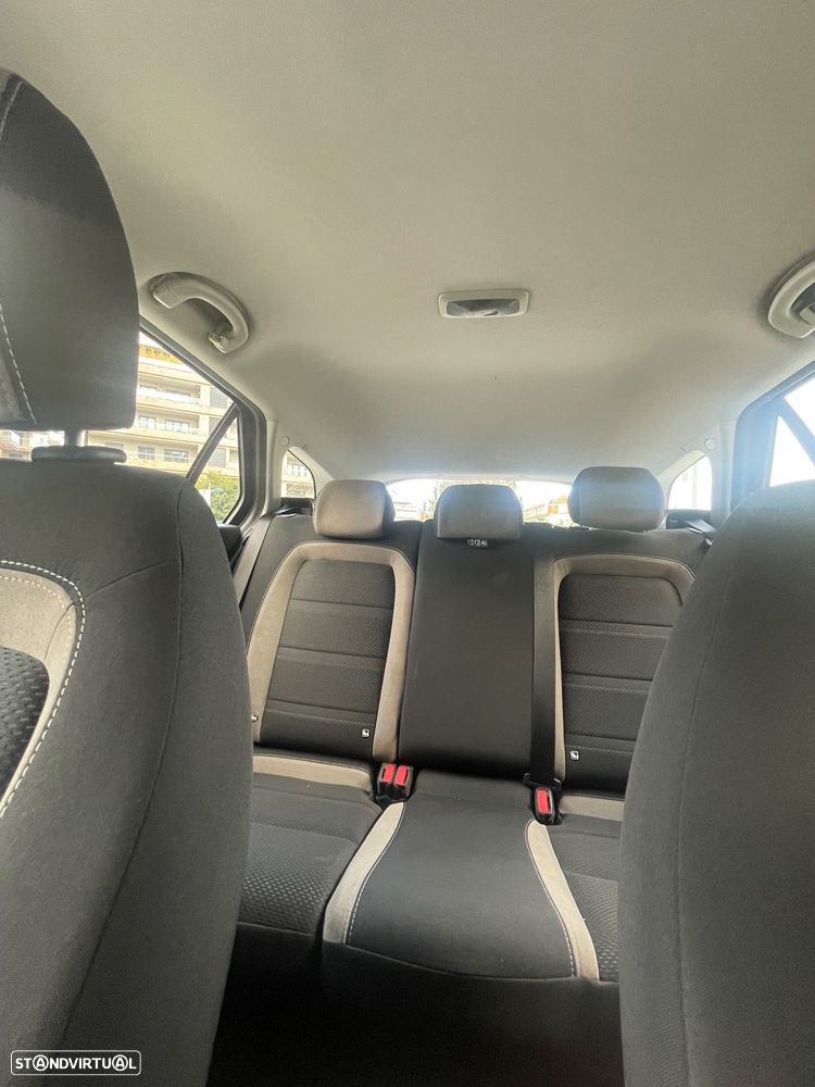 Fiat Tipo Station Wagon 1.3 M-Jet Lounge Tech J17 - 11