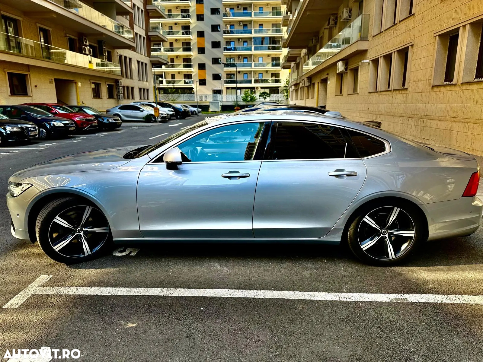 Volvo S90 D4 AWD R-Design - 6