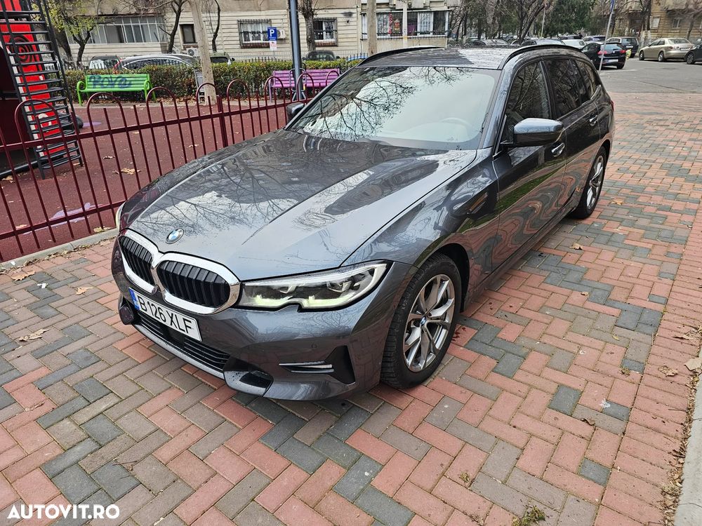 BMW Seria 3 320d Touring Aut. Edition Luxury Line Purity - 9