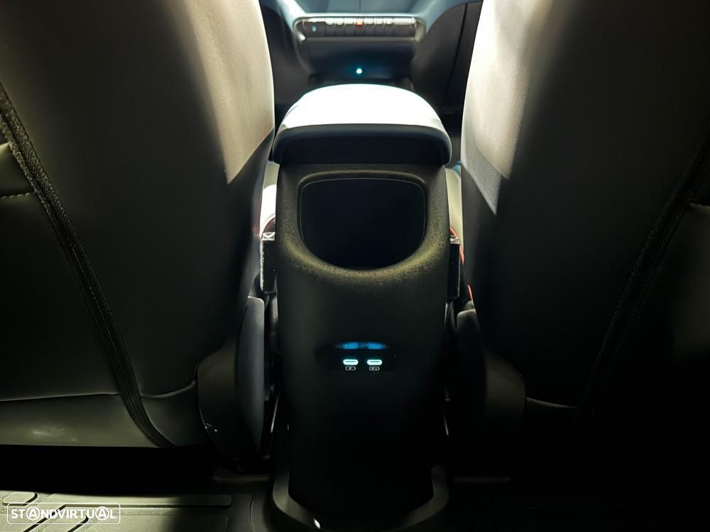 BYD Dolphin 60.4 kWh Design - 24