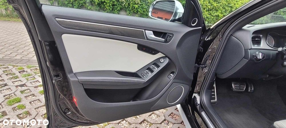 Audi S4 Limousine - 16